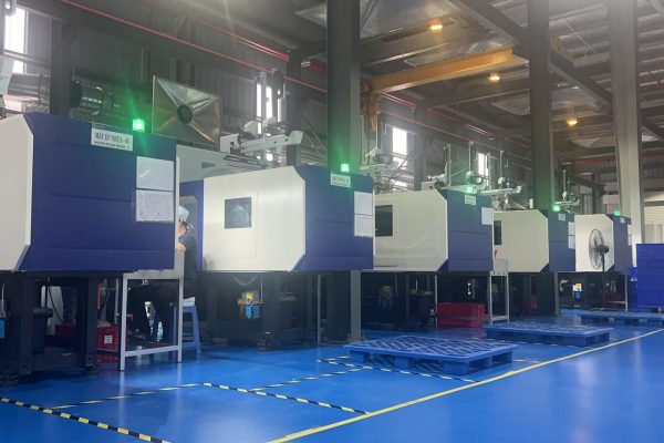 injection molding - Maxwise (2)